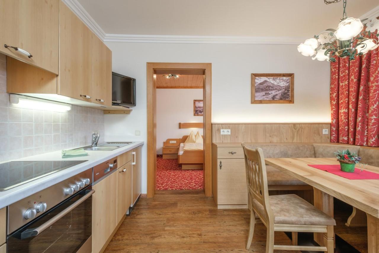 Hotel Garni Ransburgerhof Flachau Buitenkant foto