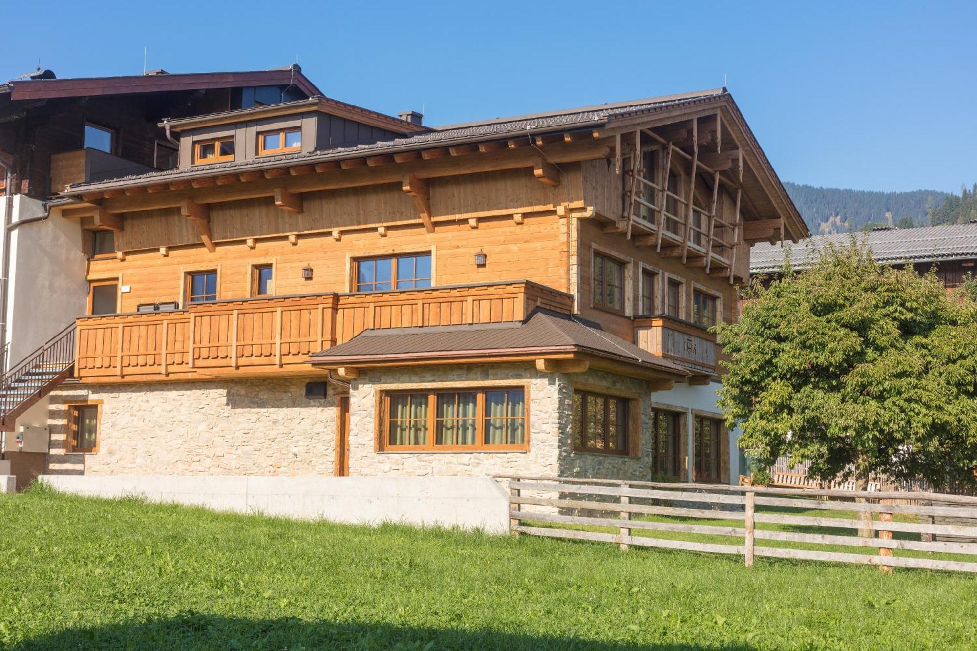 Hotel Garni Ransburgerhof Flachau Buitenkant foto