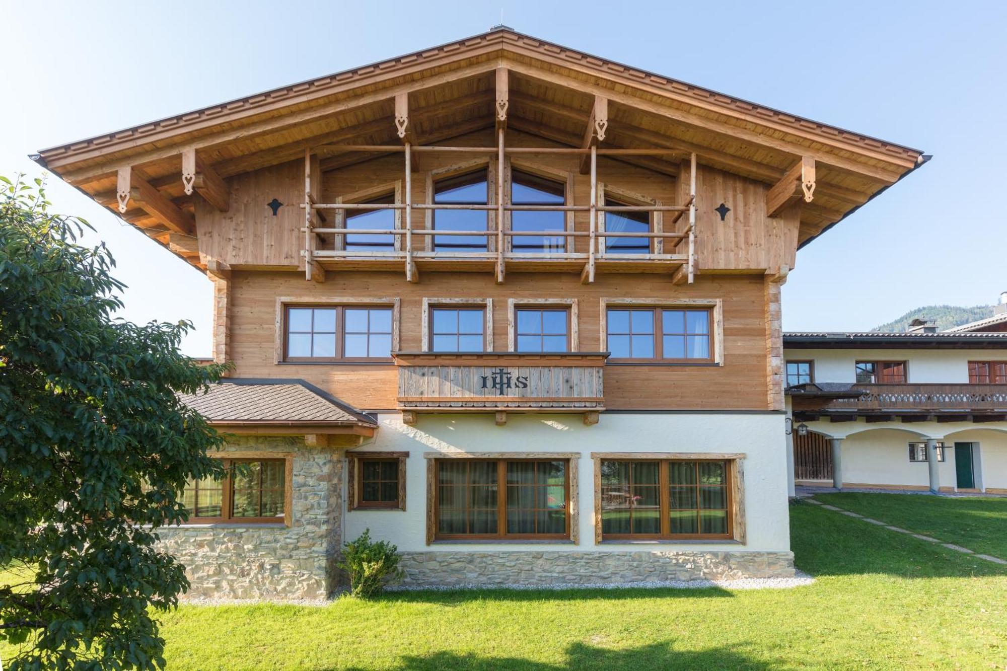 Hotel Garni Ransburgerhof Flachau Buitenkant foto