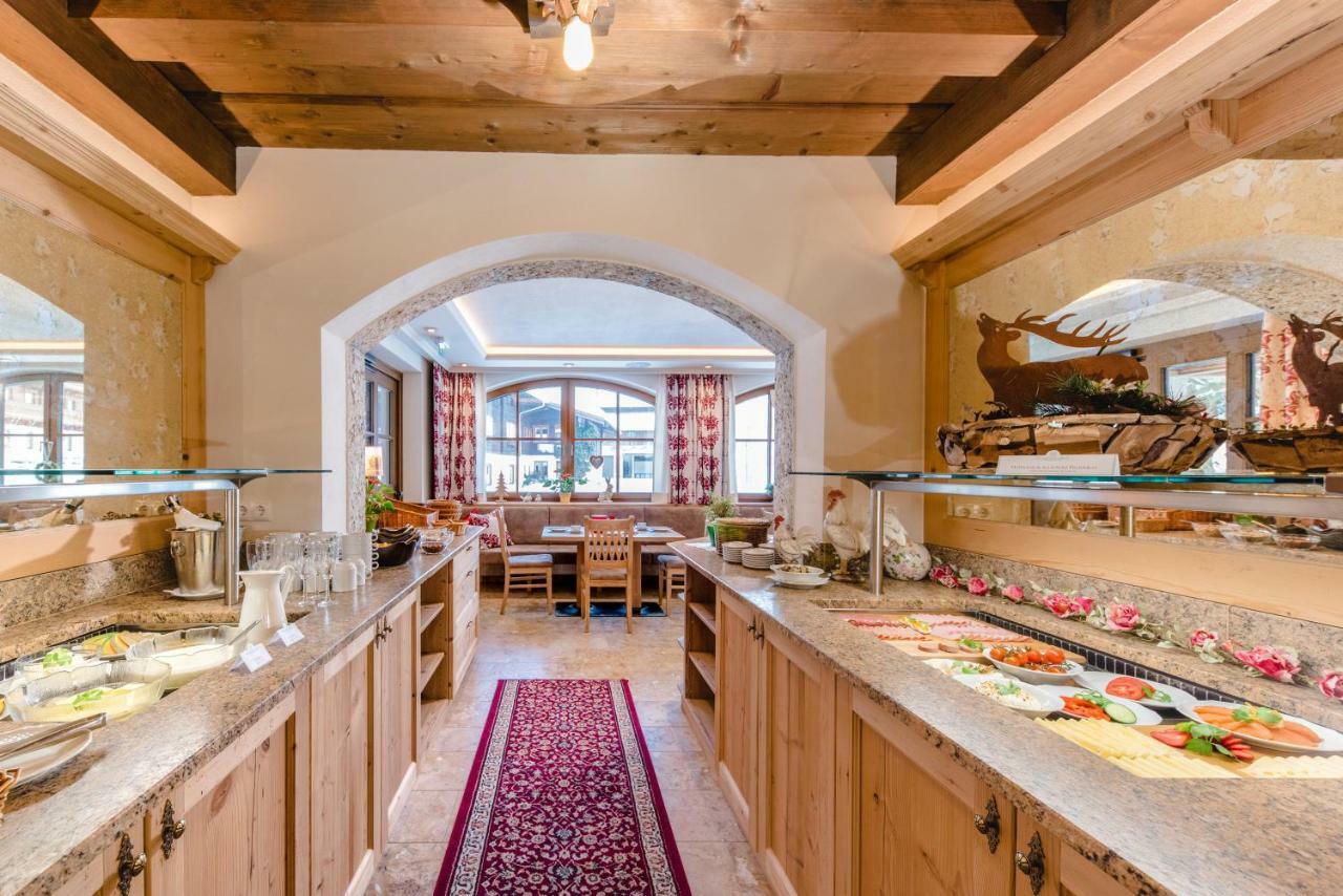 Hotel Garni Ransburgerhof Flachau Buitenkant foto